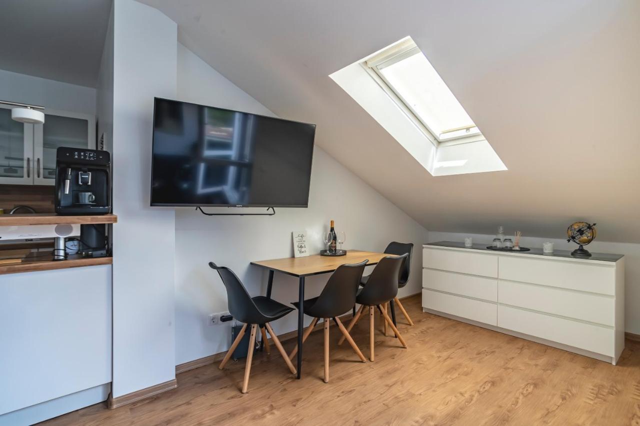 Stylish 2 Room Maisonette Hannover - Contactless Check-In מראה חיצוני תמונה